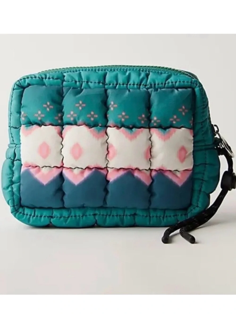 NWOT Free People FP Movement Printed Quilted Mini Case
